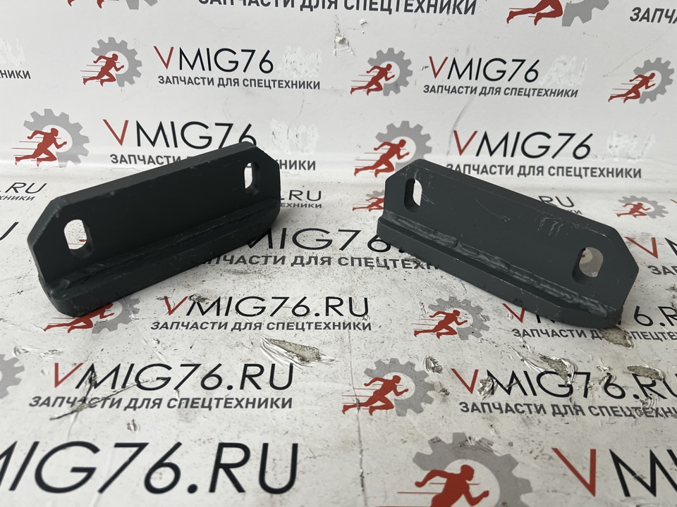 Защитная лыжа Wirtgen 2129390 (переднего щита) Защитная лыжа Wirtgen 2129390 (переднего щита)